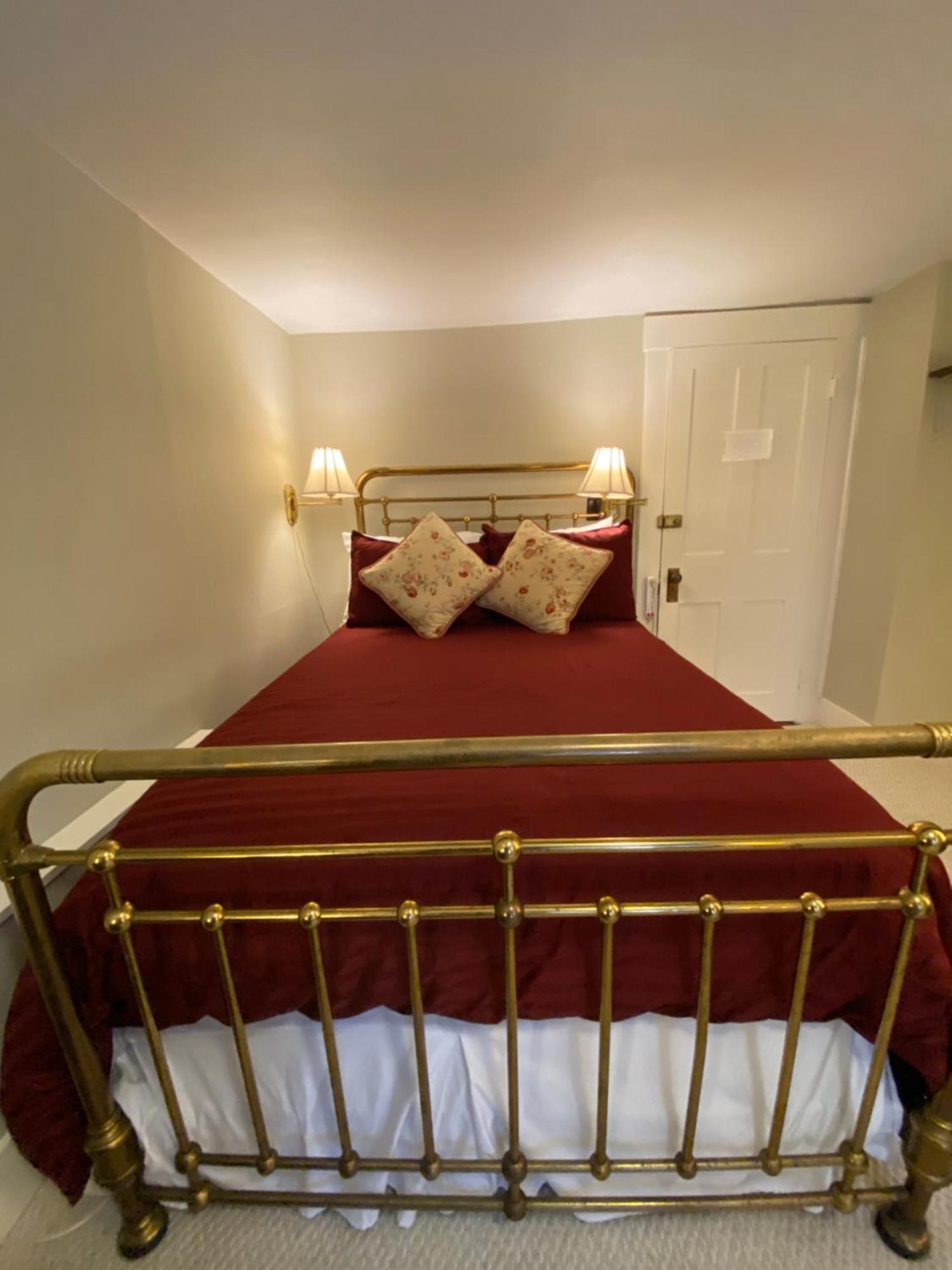 Follansbee Inn North Sutton المظهر الخارجي الصورة